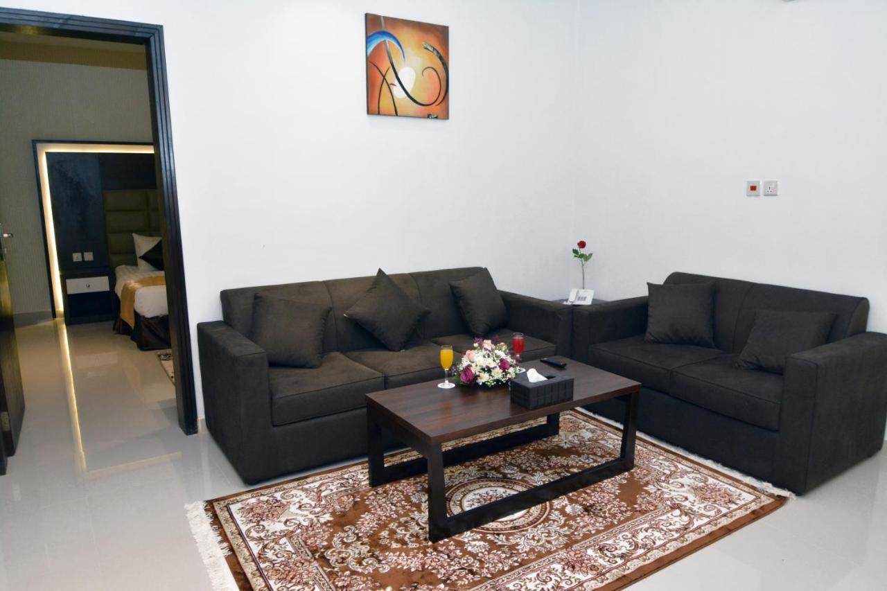 Your Home Apartment Hotel Dammam Exterior photo
