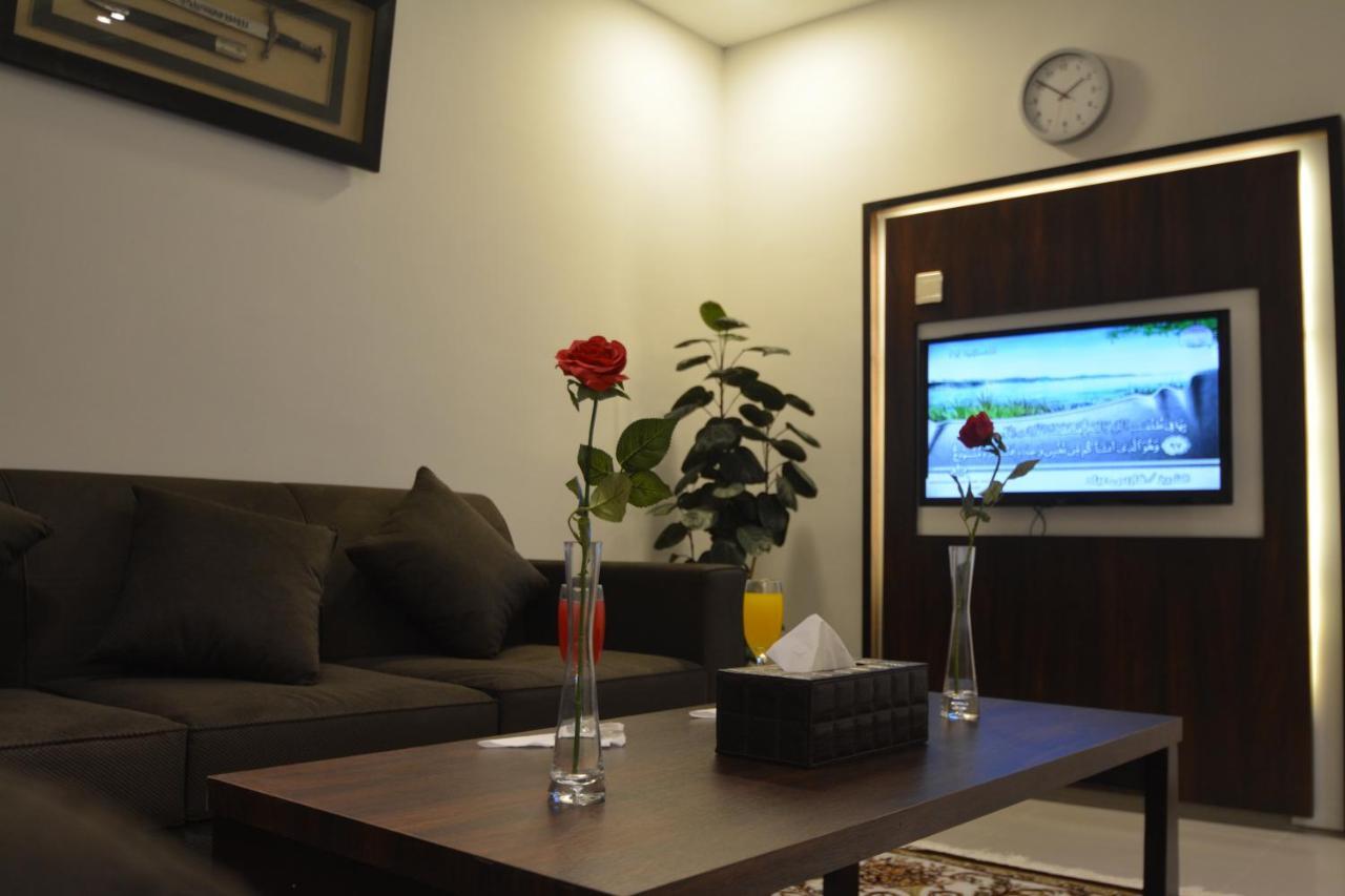 Your Home Apartment Hotel Dammam Exterior photo